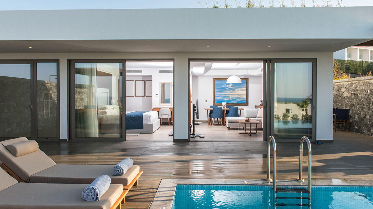 Princess Luxury 2Bedroom Villa Sea View with Private heated pool